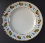 Plate with leaves and grapes of wine - Vienna 1817