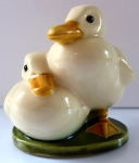 A pair of ducklings - Emilie Schleiss, Wiener a Gmundner Keramik