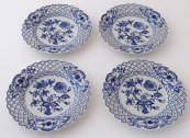 Four plates, grid decor - Meissen, Teichert