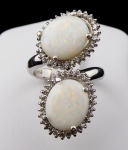 White gold ring with opals and diamonds 