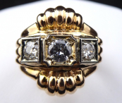 Yellow and white gold ring, with diamonds