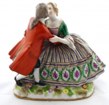 Gallant Couple Kissing - Potschappel