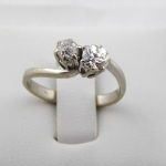 White gold ring with two diamonds 0,75 ct