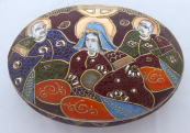 Oval box with samurai and geisha - Japan