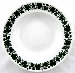Plate with wreath of vine leaves