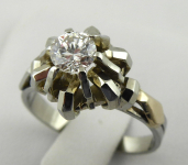 Designový zlatý prsten s diamantem 0,50 ct